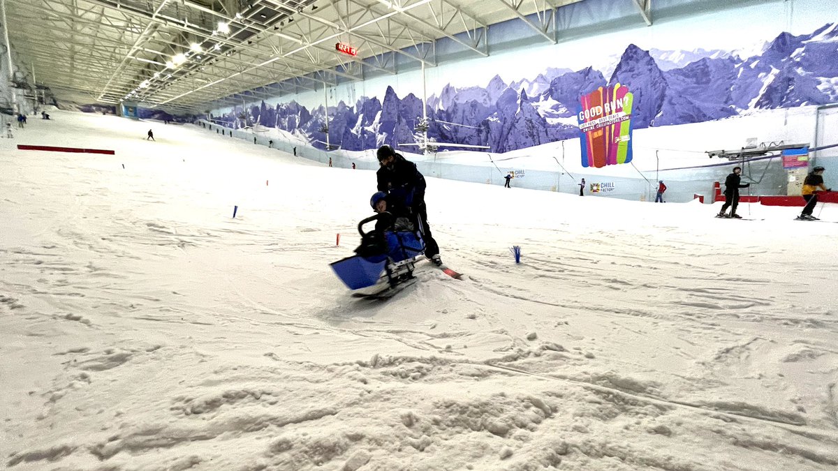 alexmac06's tweet photo. So good to be back on the slopes with @dsuksnowsport after missing out last time cos of my hospital stay!!
πΏ ππ¦Έπ»ββοΈ #BeMoreAlex #OnTheMend https://t.co/cCq38W2Hjb