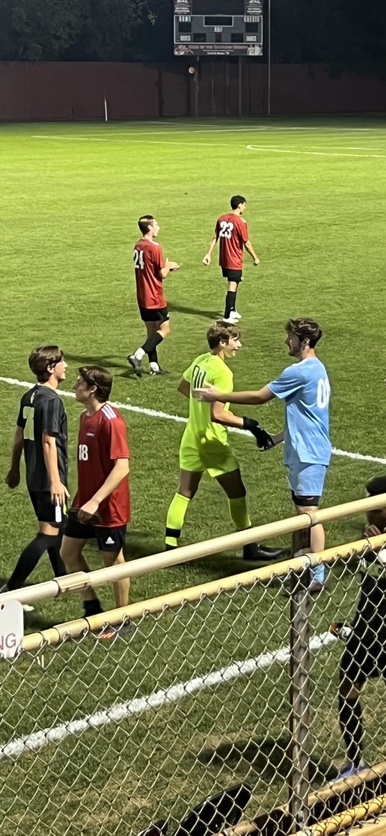 StevenKaifas's tweet photo. Two great Marysville and OP keepers faced off Friday night in @DubC_MSoccer and @OWUMSOC pre season scrimmage sessions. Both with clean sheets! Have a great season on the pitch Grant Kaifas &amp; @masetay24! @MHSBoysSoccer2 @OPSOCCER1 @KeepzG @ColumbusGoalke1 https://t.co/B7StrCUmEA