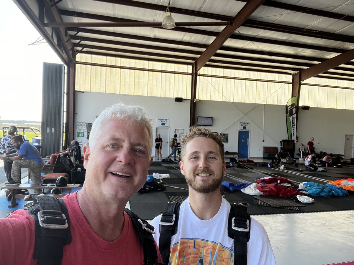 Todd Elliott tweet media