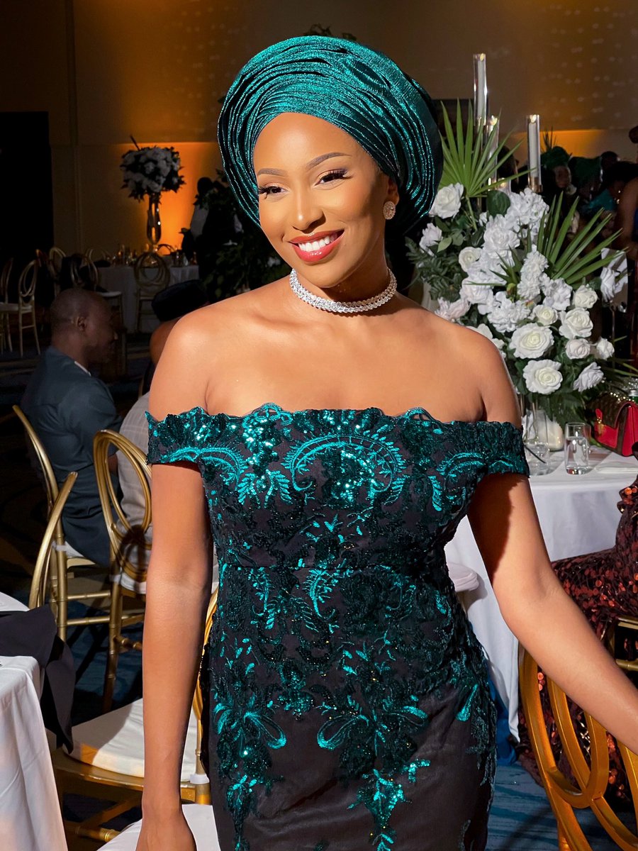 t0nit0ne's tweet photo. Wedding guest vibes… One of my favourite things about being Nigerian is our weddings. They’re undefeated. https://t.co/Y3eFgUV4y9