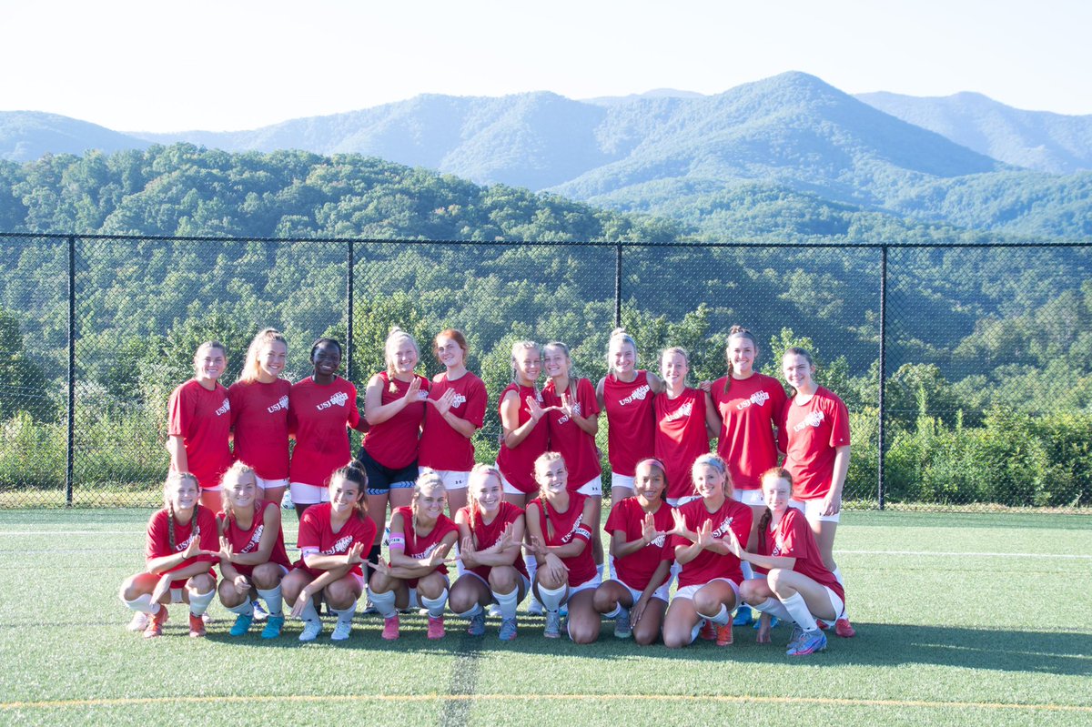 Great weekend for <a href="/USJbruinsoccer/">USJ Bruins Soccer</a>. Champions of Group A <a href="/High_School_Cup/">High School Cup</a>. Brilliant tournament in a brilliant setting. Fantastic 6-0 today against a quality <a href="/scbisonsoccer/">Station Camp Bison Soccer</a>. This TEAM 🙌