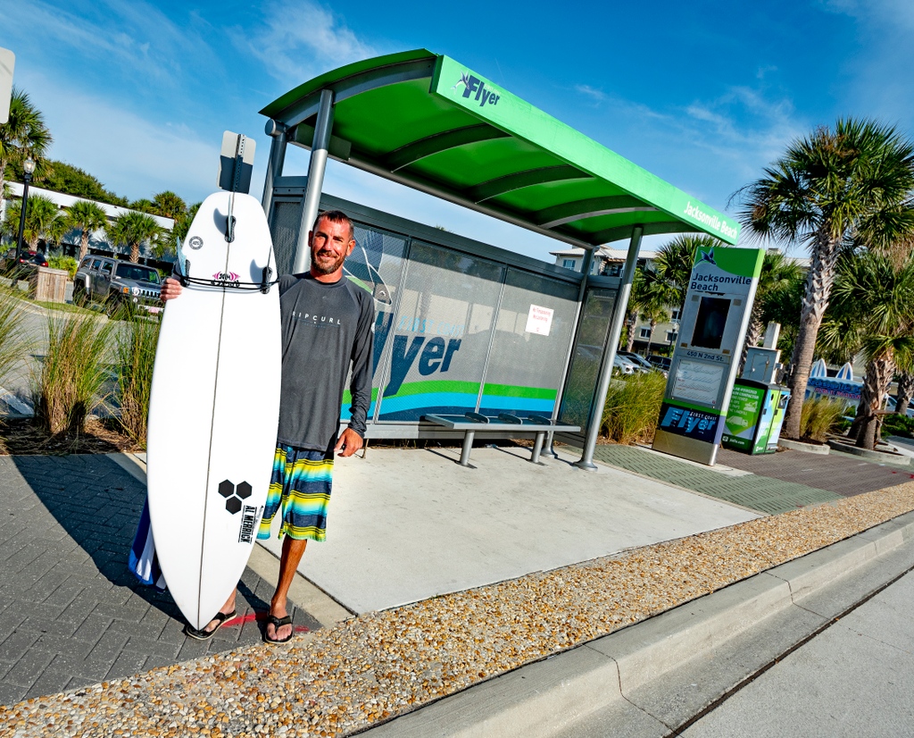 JTAFLA's tweet photo. Headed to the beach?
Many of our routes, including the Red #FirstCoastFlyer line, cover Jacksonville Beaches putting you right in the middle of the action! Head over to our bio to start planning. #jtafla https://t.co/VOoSkbkmFb