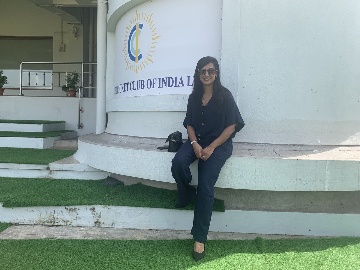 uppal_priyankaa's tweet photo. For all the cricket fans at the famous Brabourne stadium!! Home ground of the Mumbai men's and women's cricket teams!! 
Love the vibe.. the aura.. 
#fanspirit #cricket #teamindia #IndianCricketTeam https://t.co/eT1BM8EGpX