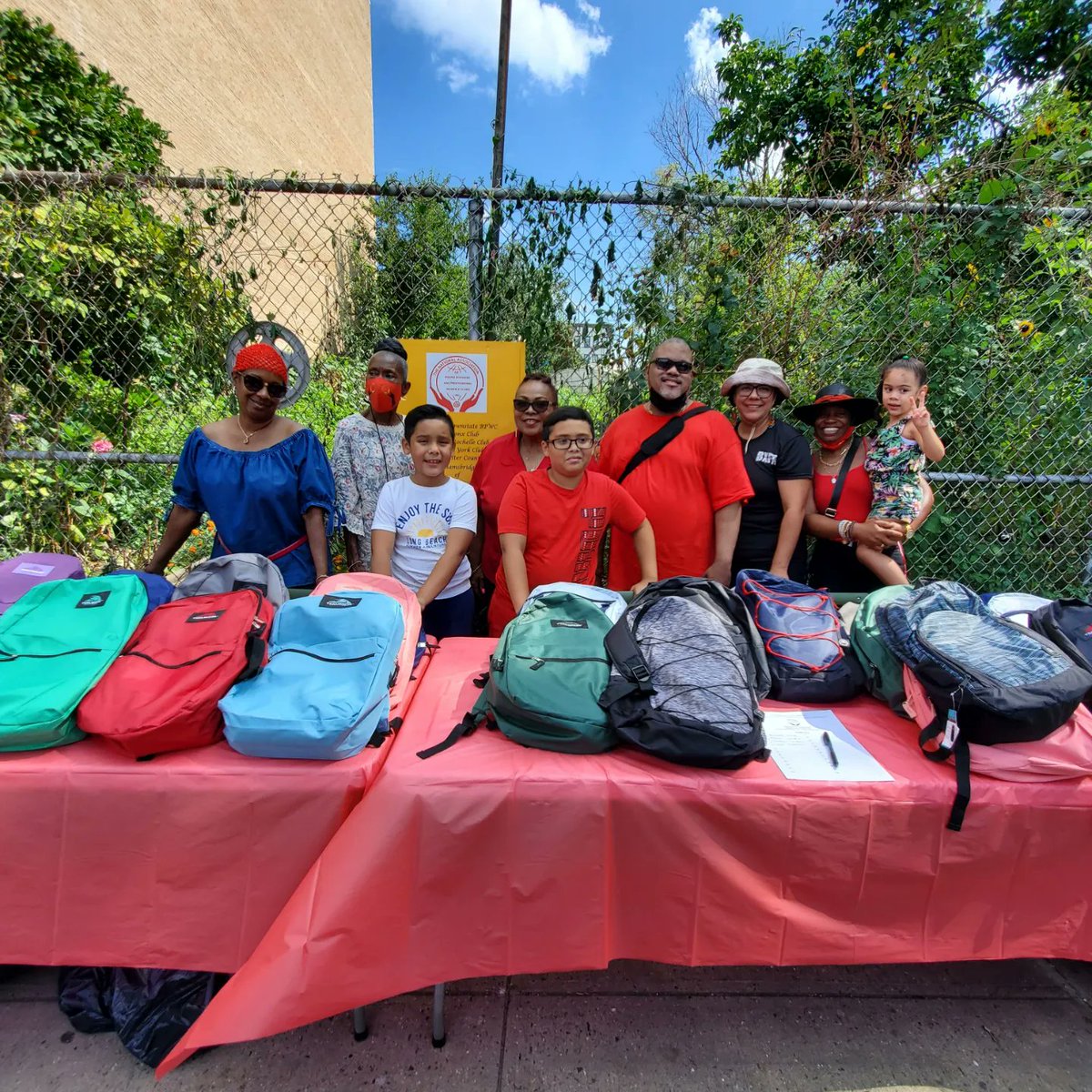 BronxGOH's tweet photo. So grateful to @NANBPWC 's Bronx Club for distributing backpacks and school supplies to children in our community ❤️
#GardenofHappiness #GOH #TheBronx #Crotona #Mapes #Greenthumb #Greenthumbgrows #BronxKids #GrowingCommunity #GrowingFood #FoodJustice #EnvironmentalJustice https://t.co/7CGDu5JVw9