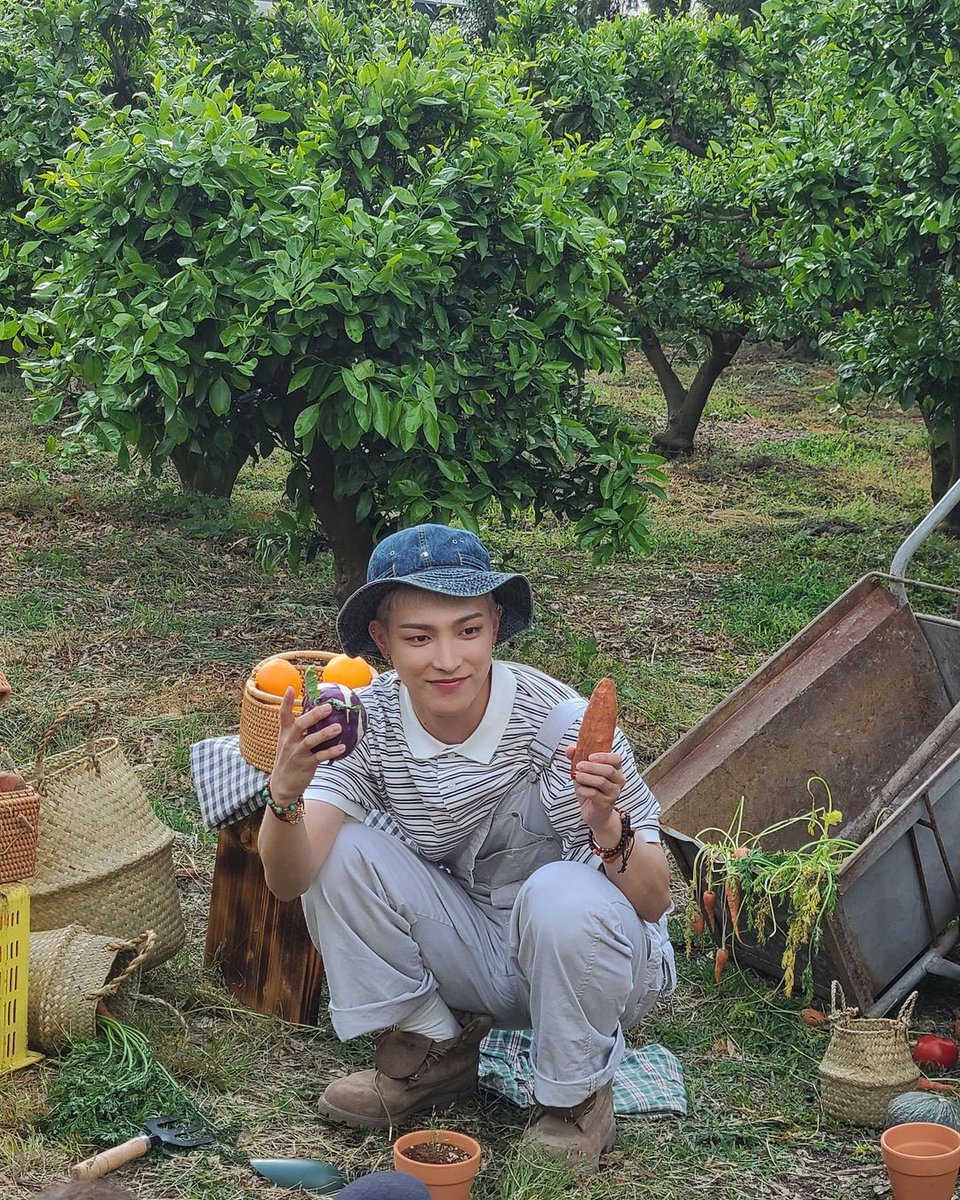 ateez_ig's tweet photo. https://t.co/Kxbkk5f2YZ