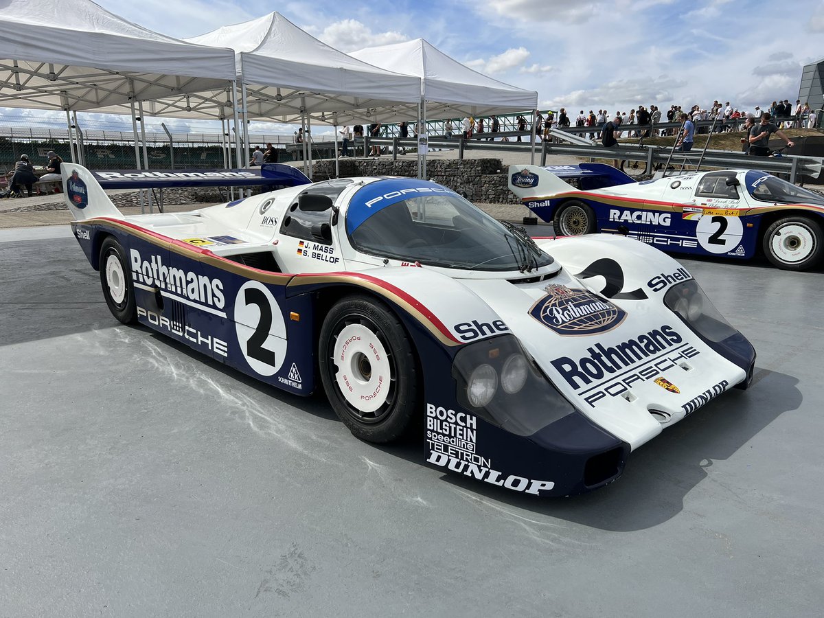 Julian Thomas tweet media