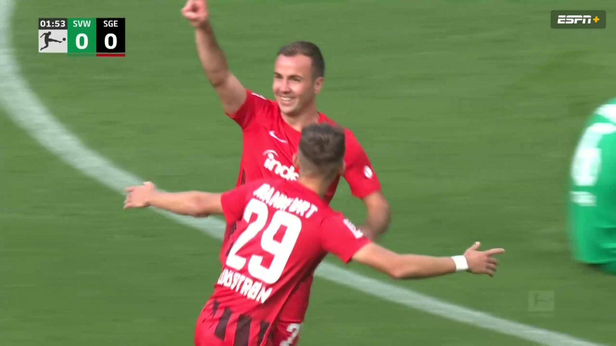 Mario Gotze gets his first goal for Eintracht Frankfurt 😤”