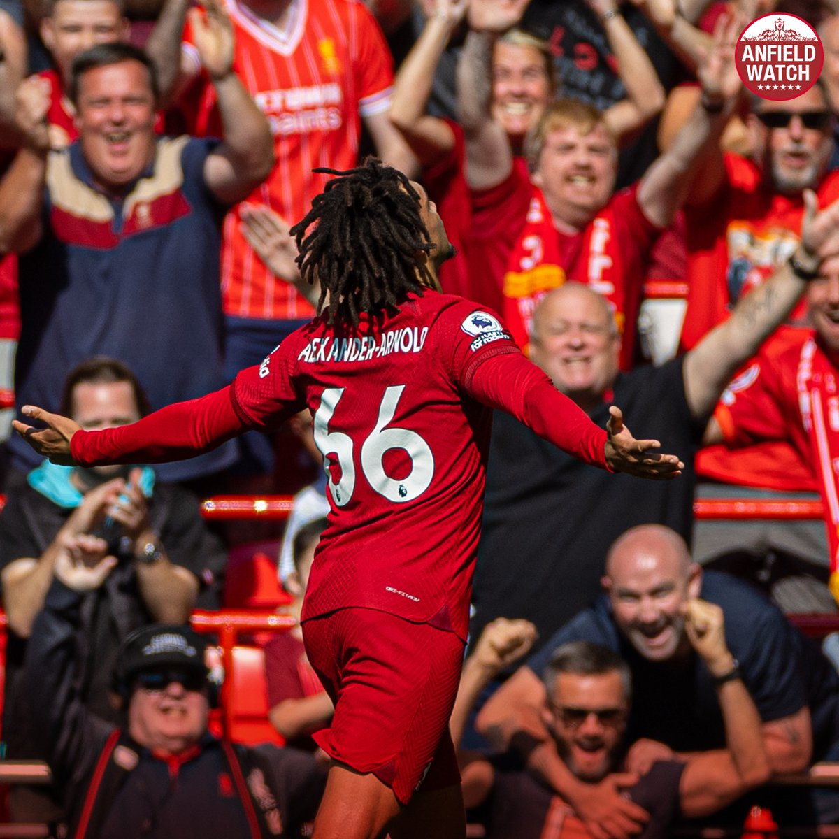 𝗦𝗰𝗼𝘂𝘀𝗲𝗿 ⭐️ <a href="/TrentAA/">Trent Alexander-Arnold</a>