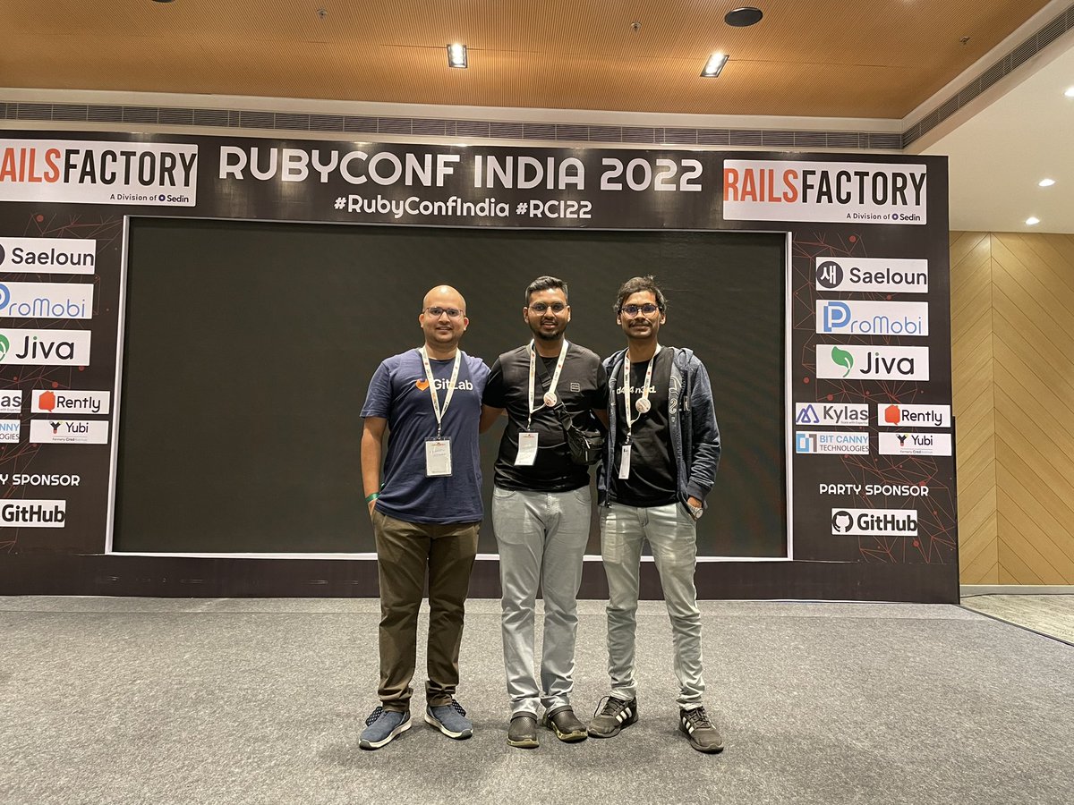 JoshuaPoddoku's tweet photo. Amazing folks to network and share values in the Community! 

All the best for the upcoming initiatives at @gitlab and @linuxfoundation guys. 

#gopherconfindia #RubyConfIndia #opensource https://t.co/pBO2Kaaj7Y