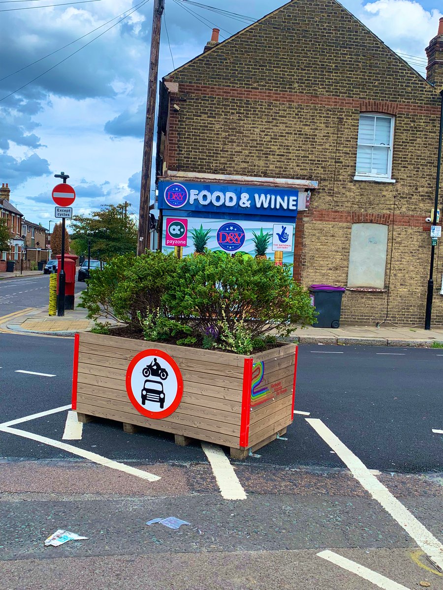 Carla Francome tweet media