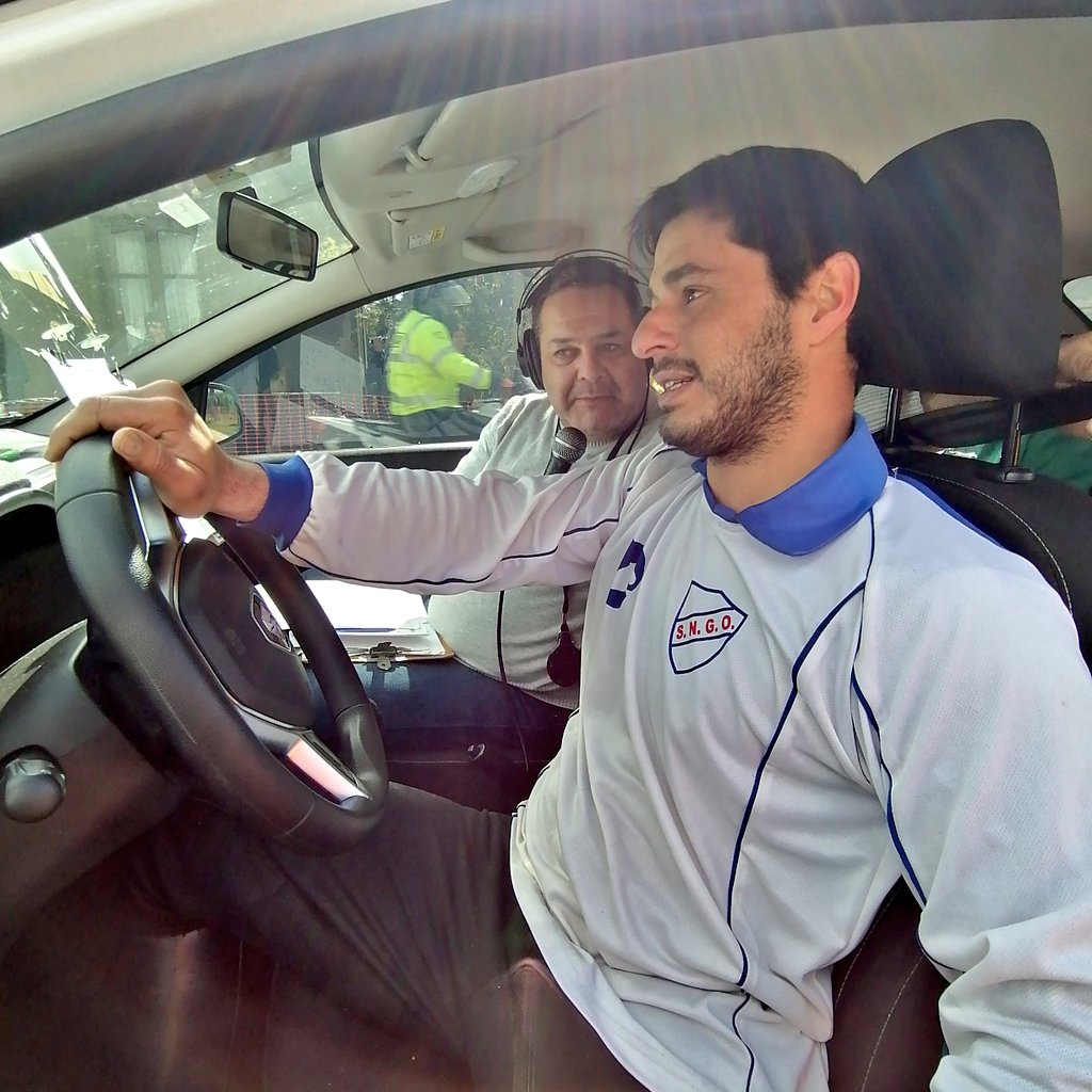 Un final para el infarto los 115km del Independencia Nacional. Secretaría con Manuel Pérez Rava de la Sociedad Nativista Gauchos Orientales son los ganadores de una prueba que quedará en el recuerdo de todos.

115km en 4h33'44'' - 25,234km/h

#hipismorural