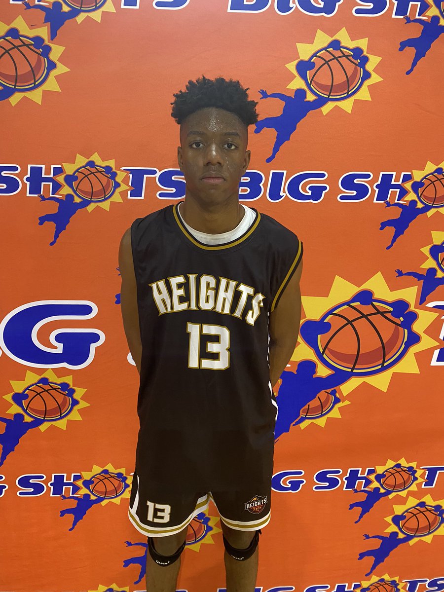 BigShotsGlobal's tweet photo. #BigShots #RockHillFinale
16U

Carolina Heights Black 96
33 Zymicah Wilkins 22
3 Kaleb Phillips 17
13 Jordan Watford 15

East Carolina Elite 80
25 Amari Latham 31
2 Malachi Green 17 https://t.co/485uOBxert