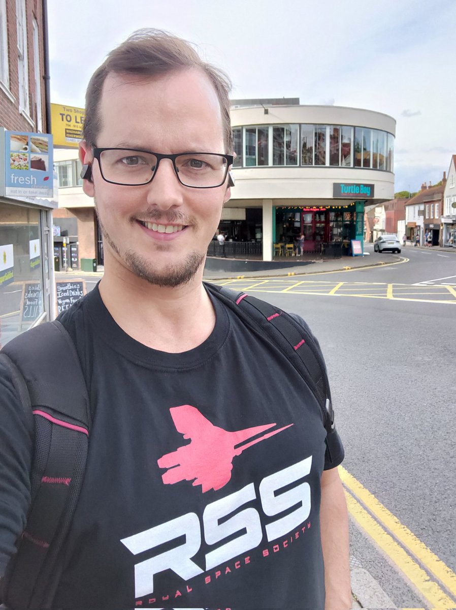 Aquí empezó todo! 
<a href="/RoyalSpaceHub/">🔴Royal Space Society</a>
#NMSMeetup2022