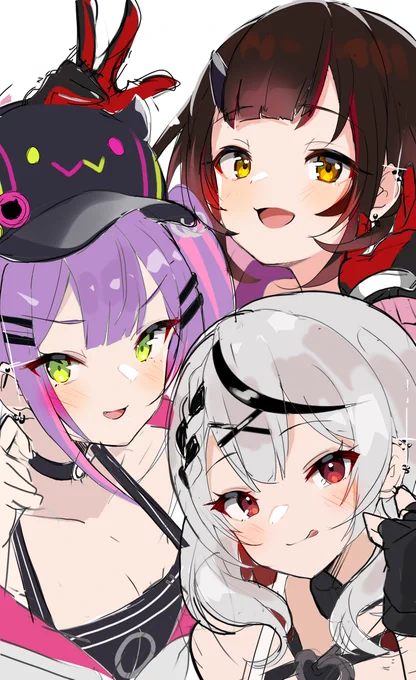 チームハッピーのピアスの似合う3人いいよね(清書はそのうち描くかも) 