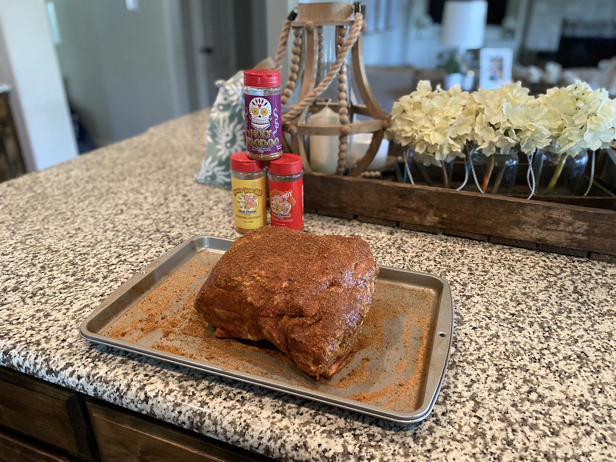 NoCodeNeil's tweet photo. Itโs @MeatChurch time #NoCode. Smacked this butt with some voodoo, honey hog and hot hog. Gonna be delicious. #bbqinpublic #meatbuilder #slapmybutt. ๐ฅ๐ฅ๐ฅ๐ฅ๐๐๐ https://t.co/iFhtKt4RtZ