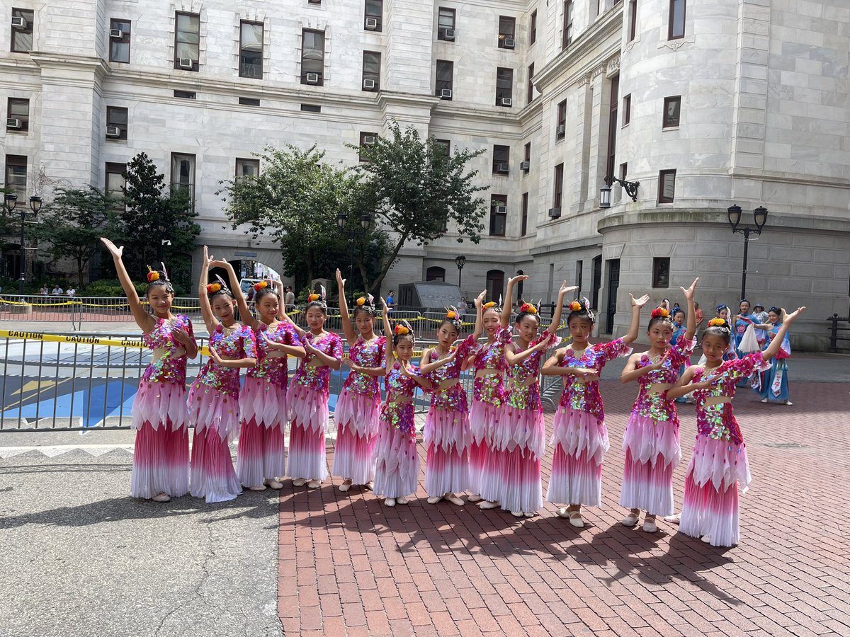 AACCGP's tweet photo. #AsianFest at the City Hall courtyard happening now! #Philadelphia #events #aapi #culturalevent https://t.co/olb7fazg5i
