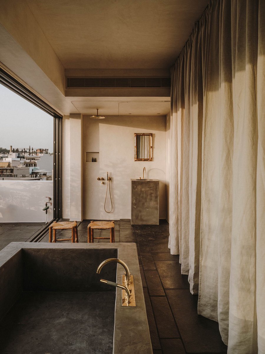 NATALIALABEL's tweet photo. I truly feel like the most tasteful individuals have an appreciation for brutalist interior design. A work of art. https://t.co/m8TdCMt2wK