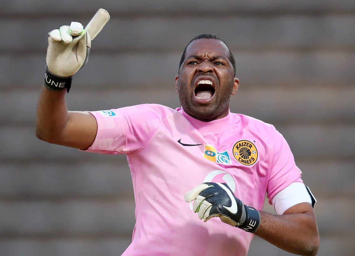 3DCommentator's tweet photo. Class is permanent indeed!!

Khune carry Chiefs to the Semifinal of #MTN8 👏👏 https://t.co/YBHq7Sz8JT