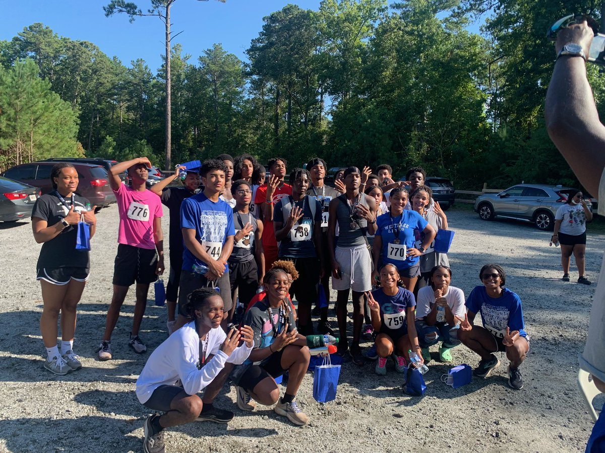 On yesterday I broke my pr by 2 minutes and joined the sub 20 club!! Very excited for my cross country season and many more to come! @Coach4Strong <a href="/WestlakeTFXC/">@WestlakeTrack/CC</a> <a href="/coach_cage/">Coach Cage</a>