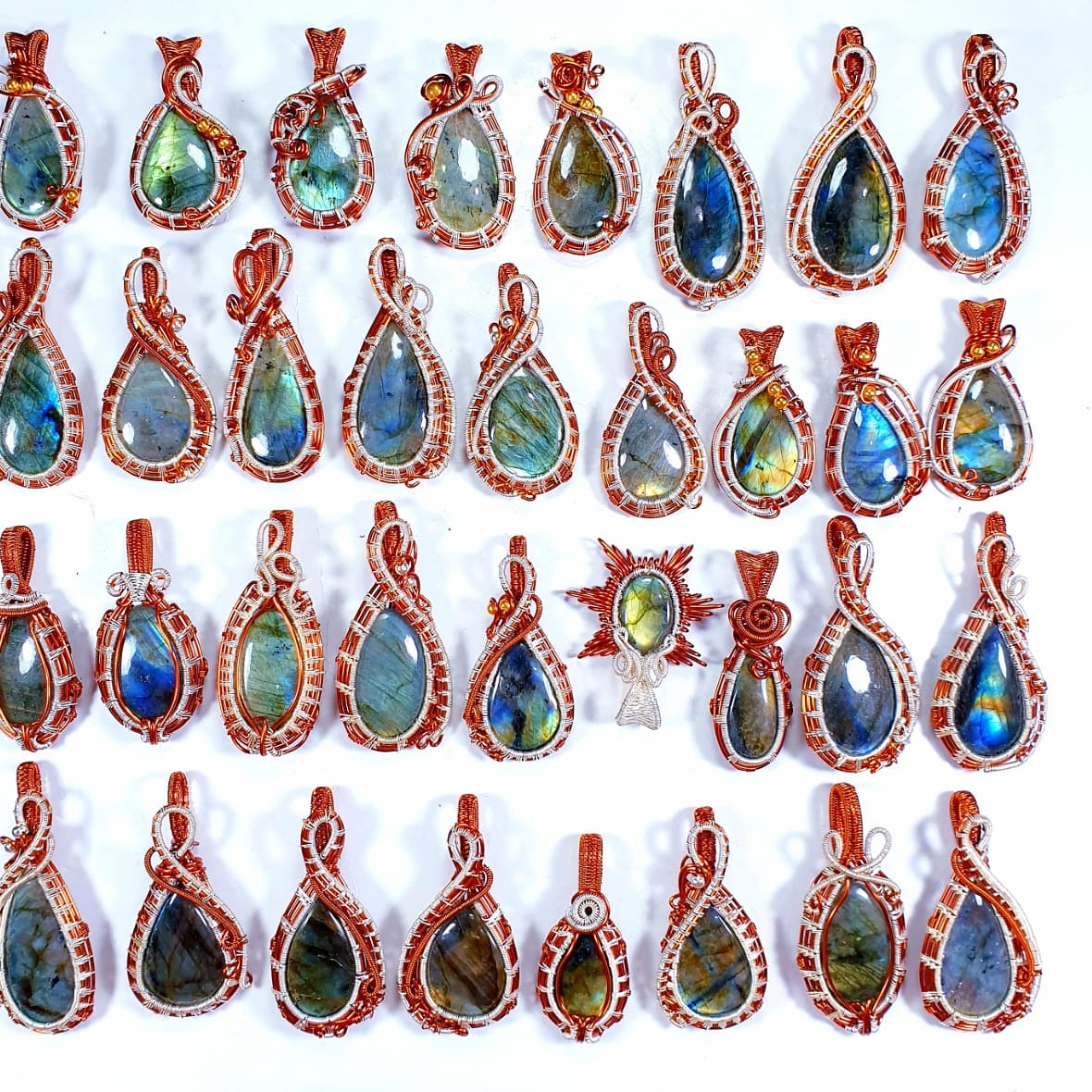 Nurisna0907's tweet photo. @YunaPromotes_ Sorry, I'm just looking for your fortune, if you're interested, don't forget to DM me
#manifestation #manifest #manifestyourdreams #crystalsaustralia #crystalshop #crystalhealing #crystals #crystal #crystallove #magic #magik #healing #healingcrystals #lovecrystals #heartcrystal https://t.co/WCBajoPHwR