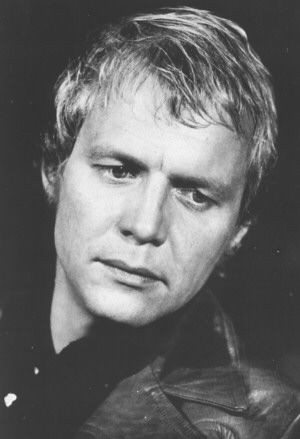 Happy birthday to David Soul! He was in Doctor Who: Death Comes To Time! 