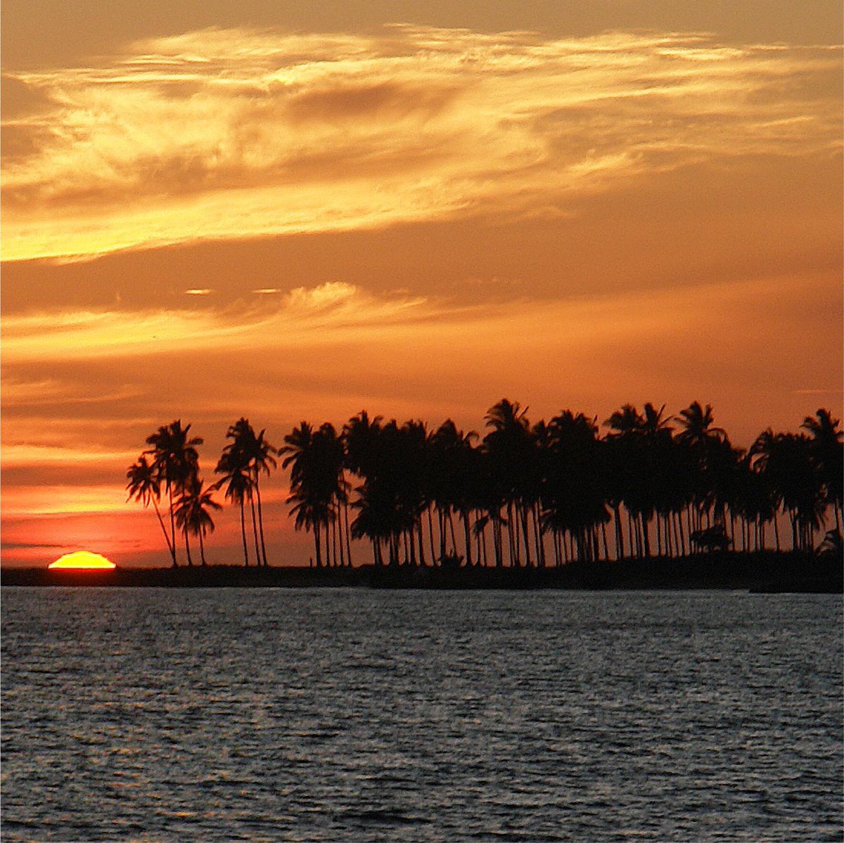 Los atardeceres en Sinaloa se disfrutan diferente. 

¡Sinaloa lo tiene Todo!

#VisitSinaloa
sinaloa.travel