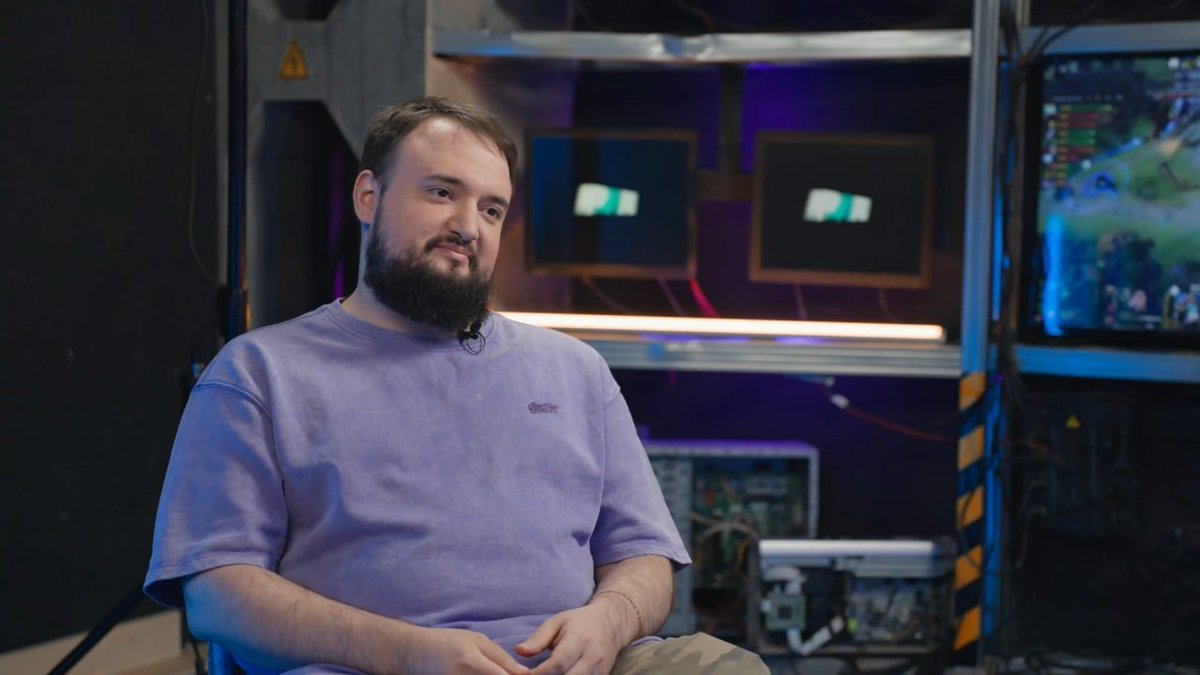 Pari Parni tweet media