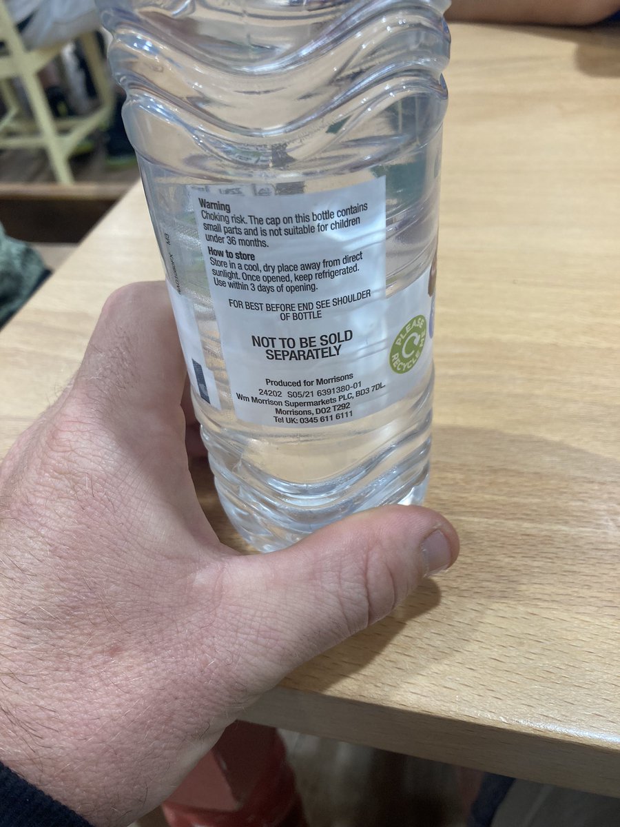 mattyjaja's tweet photo. Just had a breakfast @Morrisons cafe, #sneaky! https://t.co/5ViC1wqOQX