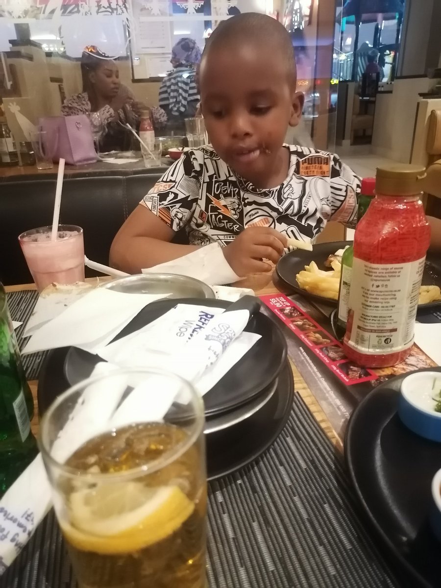 JackMakgabo's tweet photo. No matter how hectic your life is don't ever ignore your kids. Make time for them so that you can be able to know and understand them better. Boys outing #theoreticalthoughts #nonepoeticthoughts #buju https://t.co/vnmGHE58iA