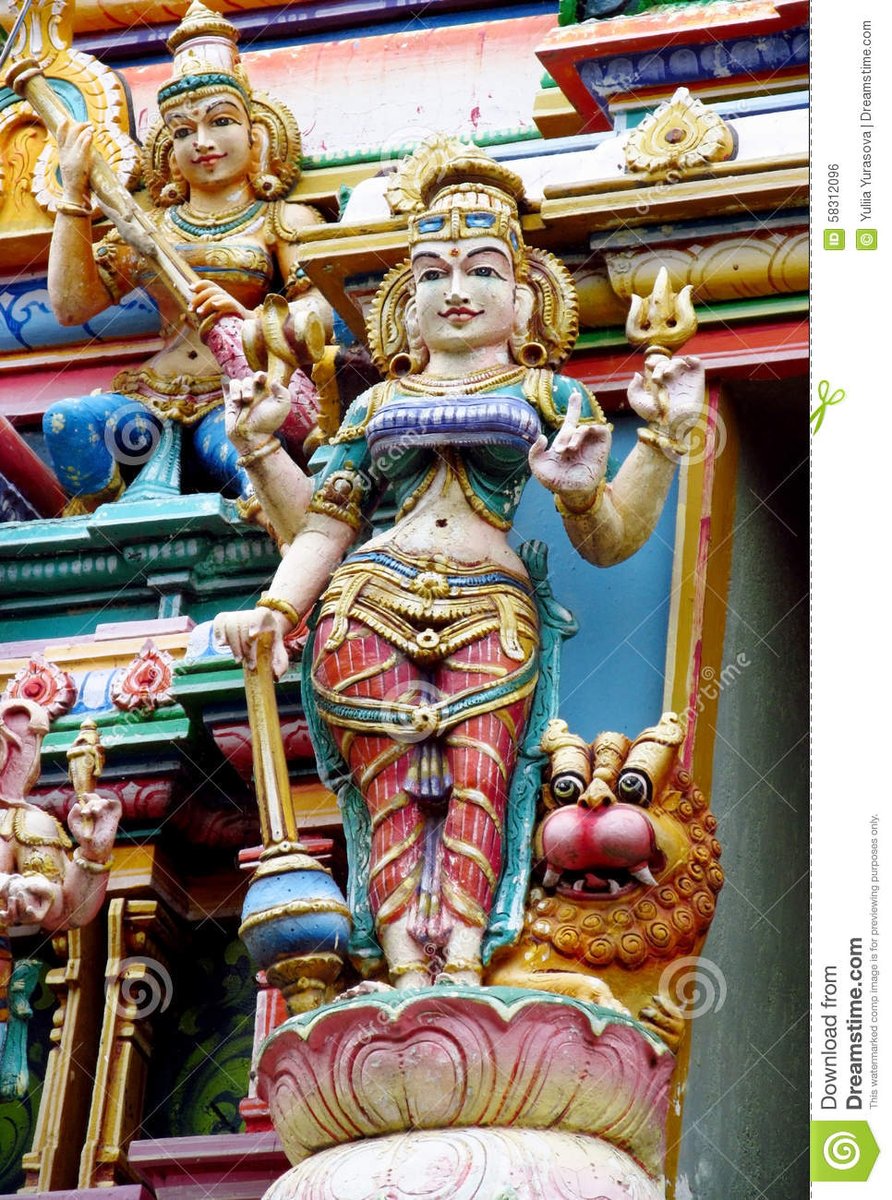 shiebnaa_'s tweet photo. Shitty indian men: pootitu veliye poona ellarum deivam maathiri paapange

The statues at temples: https://t.co/E1hWASIoQj
