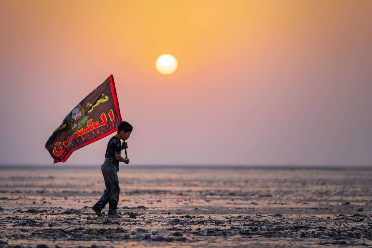 CSF0090's tweet photo. لا يوم كيومك يا ابا عبد الله كفى صراعات سياسية فالحسين اهم من اي شي اخر ..
#قدسية_ايام_الاربعين https://t.co/NPRUazQV1d