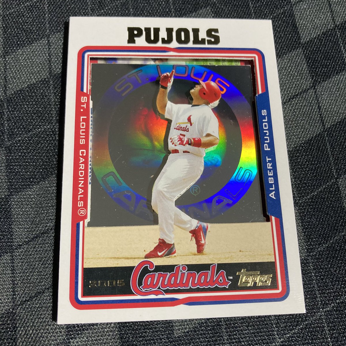 csvsportscards's tweet photo. #cardart #whodoyoucollect #cardartist #3d #3dart #customsportscards #baseballcards #cardinalsbaseball #albertpujols #themachine #stlouisbaseball https://t.co/YsBmdIqBVp