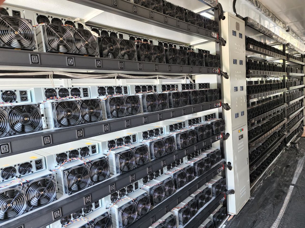 TheCoinDad's tweet image. Funny how ppl still calling for #Bitcoin to go to ZERO while my techs and I are super busy helping clients scale their Bitcoin operations in middle of a bear market. Don't let Bitcoin low price fool you, lots of things happening under the hood!

#btc #blockchain #crypto #Mining