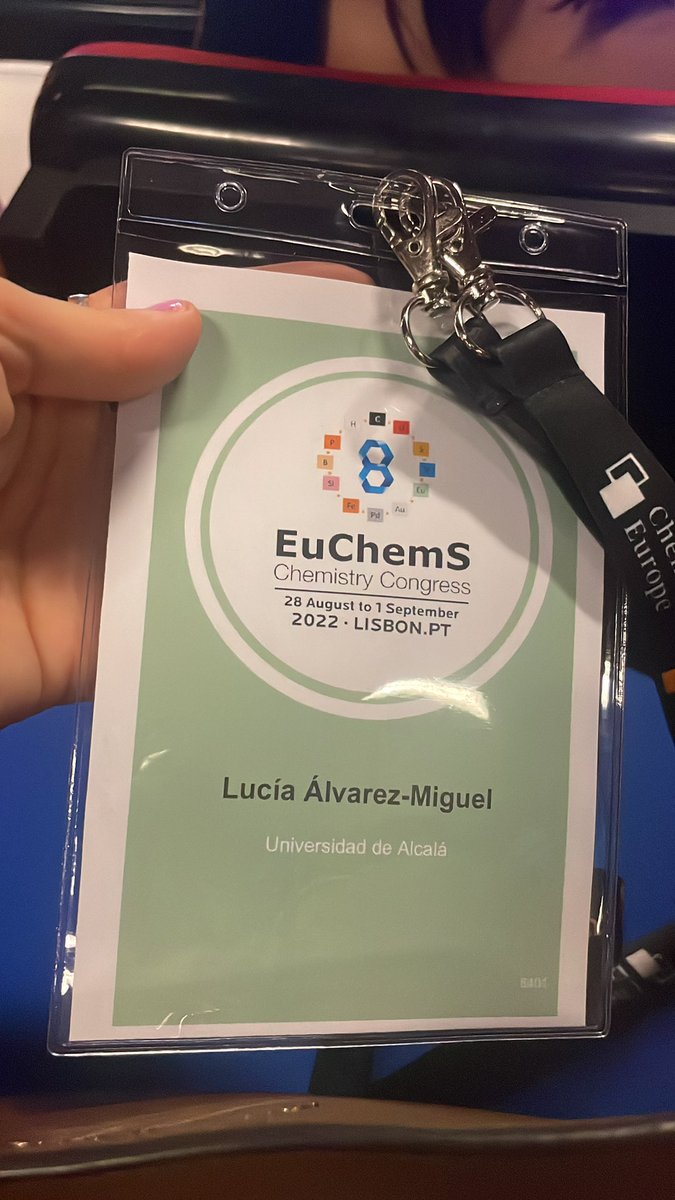 lucilu_o13's tweet photo. Exciting to be part of this amazing 8 EuChemS Congress!! #EEC8 #SOSCATCOM https://t.co/vawFuXTj1P