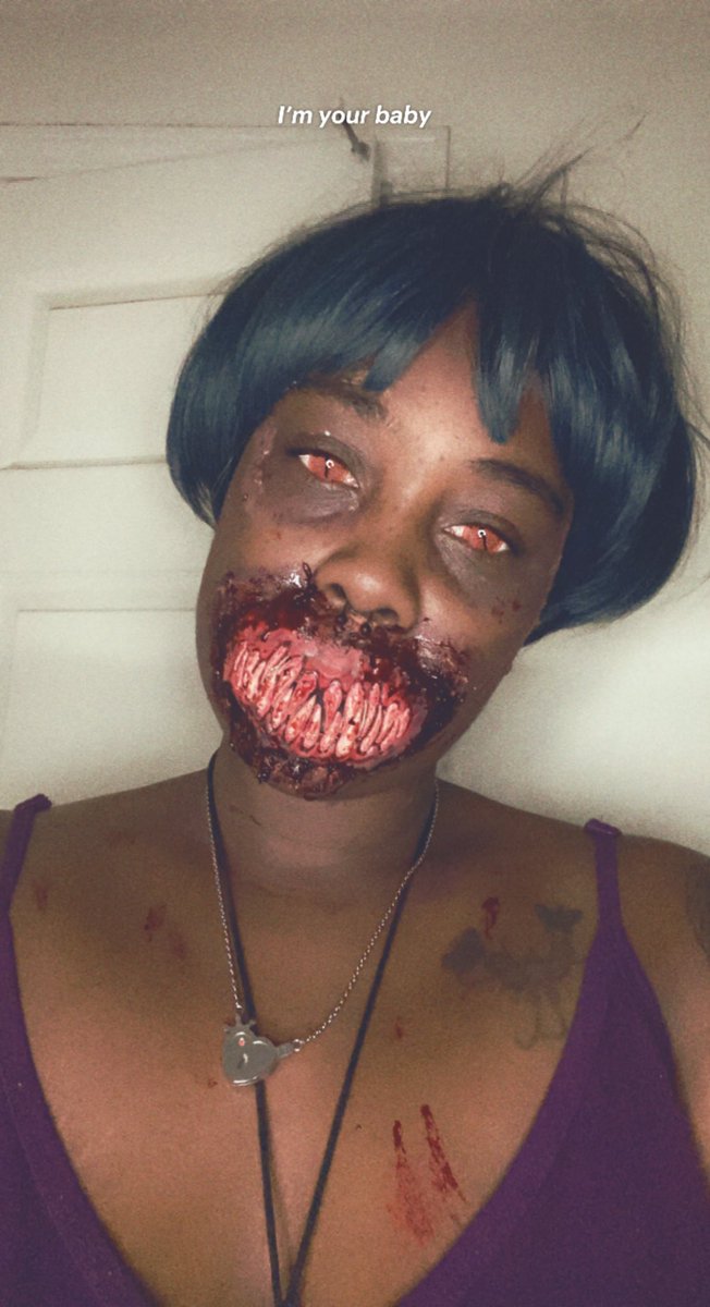 blackbfly0886's tweet photo. SFX SUNDAY #sfx #sfxgore #sfxmua https://t.co/qrY6zzMdpx