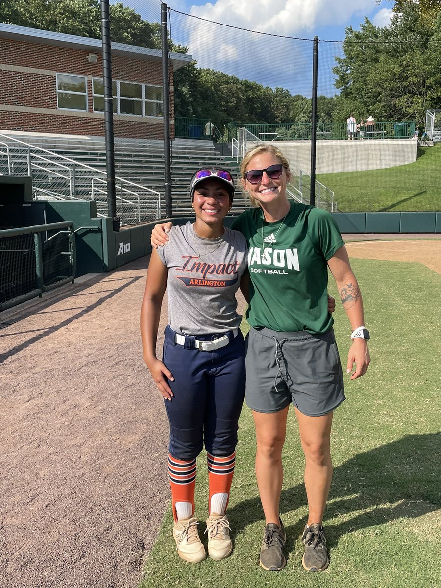 impactelite_16u's tweet photo. Check out these athletes visiting some of their top schools. Thank you to these three awesome programs for hosting our girls!!  @rittmanjohn @ColgateSoftball @MasonSoftball @clemsonsoftball https://t.co/tDPcQoCRte