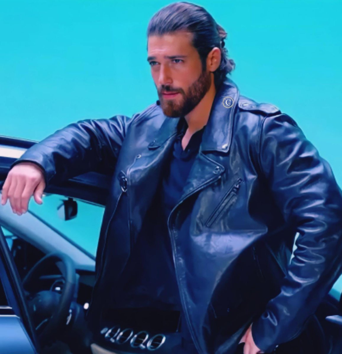 CClubItalia's tweet photo. Siamo in partenza per il mondo dei sogni!
Auguriamo a tutti una buona notte e tanti sogni sereni
#CanYaman
#MercedesBenz
#IconCollection
#WelcomeToTheUniqueverse https://t.co/l54Pq0PTNQ