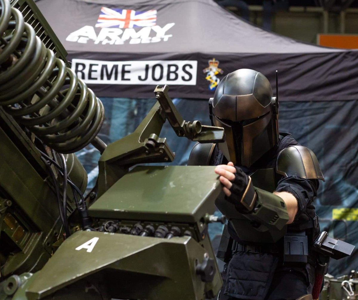 Theundeadmadman's tweet photo. When the @BritArmyesports takes amazing shots of your armour @i69 https://t.co/bbAFs39bdg