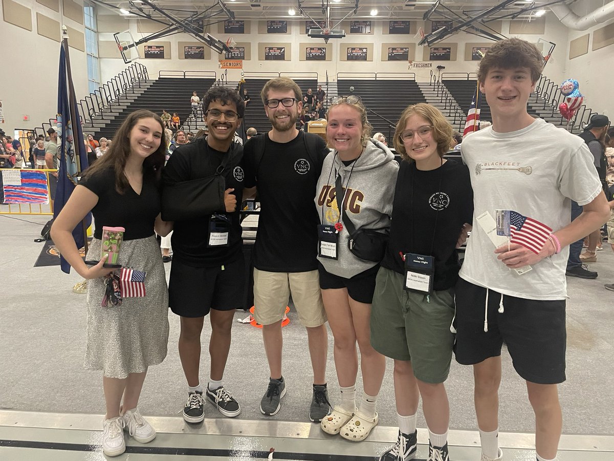 Mr_Sterner's tweet photo. What a pleasure to host the Northern Illinois Honor Flight Welcome Home Ceremony at MCHS! Big s/o to the cheerleaders, band, choir, Warrior media and student volunteers for their participation. Many staff members helped and it was an honor for us to welcome home our local heroes! https://t.co/NukgpqaTTs