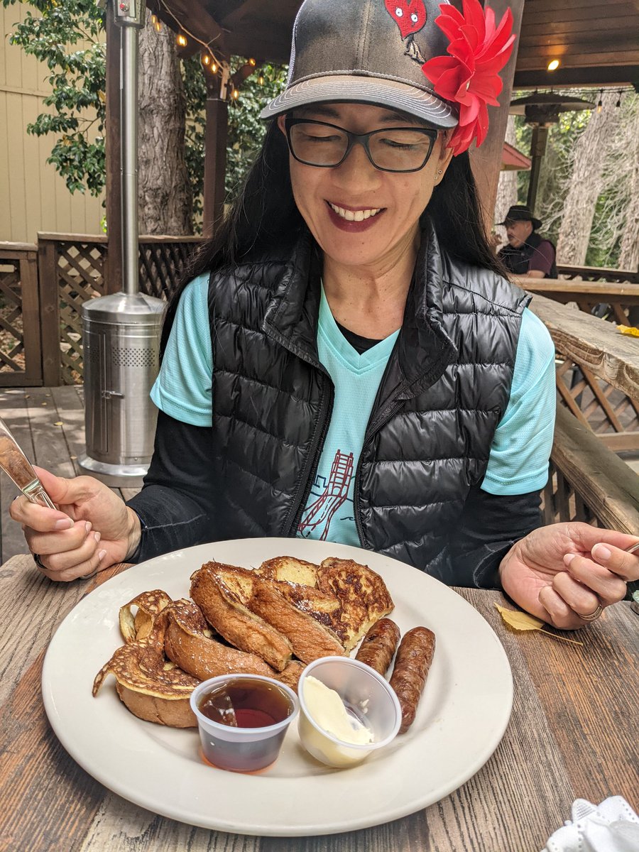 mor_trisha's tweet photo. It's becoming a tradition. After a running event, must have French toast!
#RunningRewards https://t.co/XnSSk3BZVA