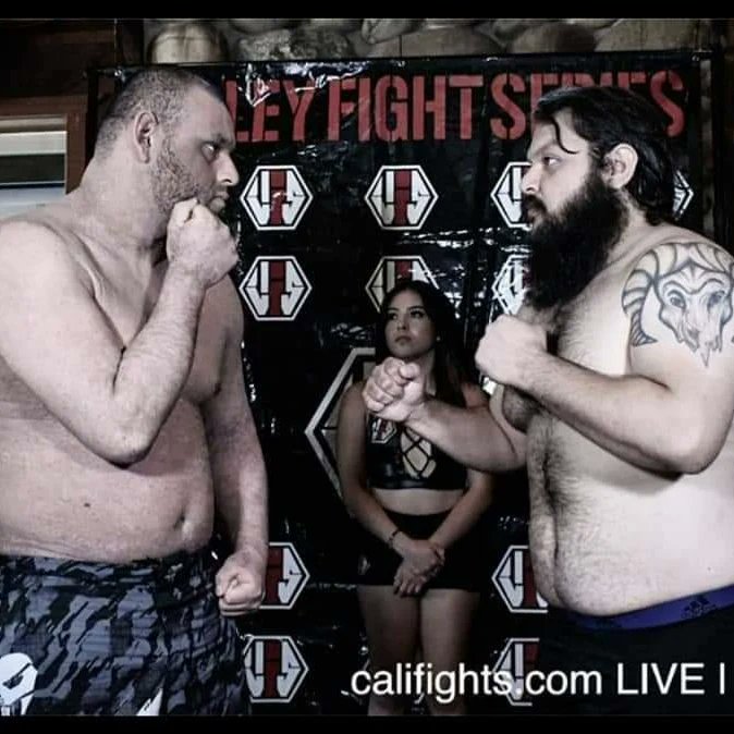WITNESSCARNAGE's tweet photo. Weighed in at 232. Ready for war. (Yesterday)

#carnage #Teamko #vfs #mma https://t.co/7Ydtn07Rw0
