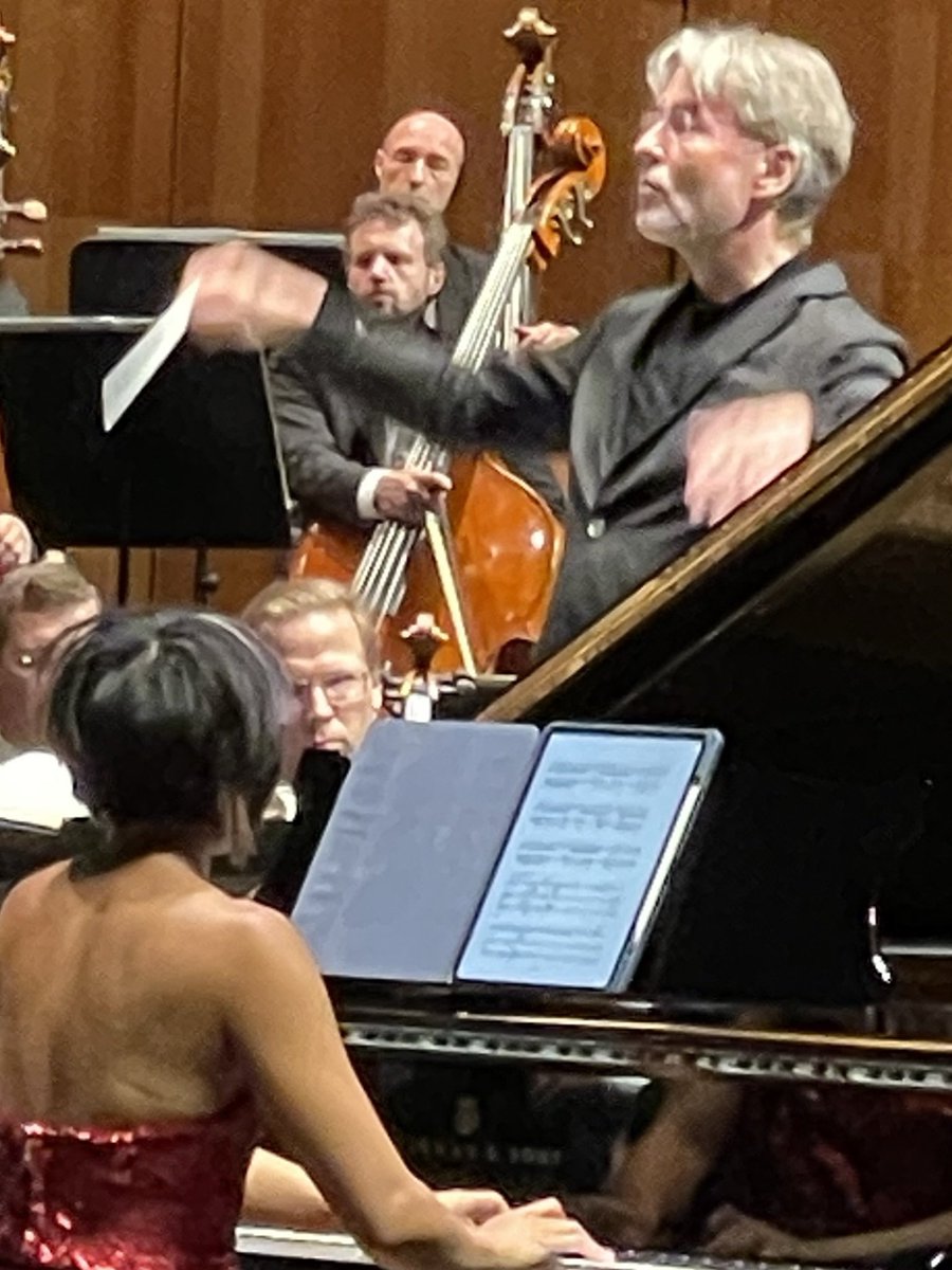 Amitabha Sen (@spinorquant) on Twitter photo Stupendous performance of Messiaen’s Turangalîla at the Salzburg Festival—Bravo <a href="/esapekkasalonen/">Esa-Pekka Salonen</a>! Stupendous performance of Messiaen’s Turangalîla at the Salzburg Festival—Bravo <a href="/esapekkasalonen/">Esa-Pekka Salonen</a>!