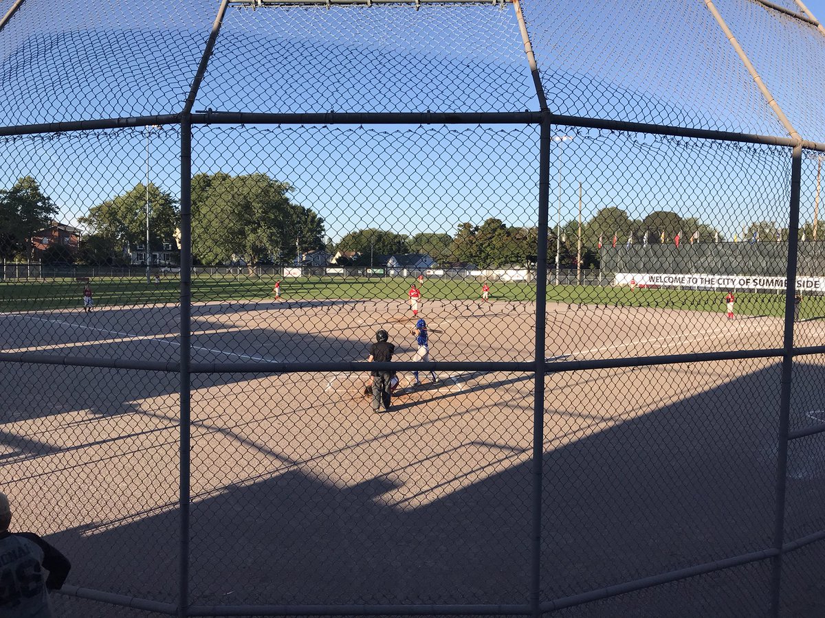 BillySchurman's tweet photo. Oh…what a night @baseballcanada U16 Girls final #BaseballBC @SportBC #BaseballQuebec @sportquebec #QEP in all her glory @summersidePEI @ChevysBall @SETSummerside @tourismpei #GreatJobByAllInvolved @tannerdoiron @CUPEvents #GroundsCrew #VIVolunteers https://t.co/ozliTJtS5B