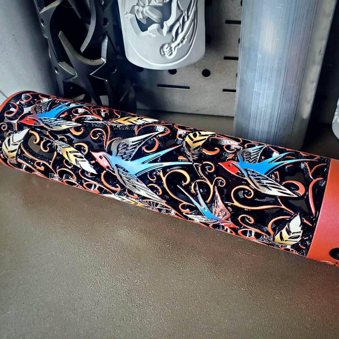 ARS_unique's tweet photo. Featuring some incredible Cerakote work by our amazing team 
@flippin_bird and @mindpuzzlr  🙌🏻🔥

#cerakote #cerakoteporn #uniquears #customhandguard #2a #webuildunique #forwhateveryoureinto #pewpew https://t.co/ttwkRqacpy