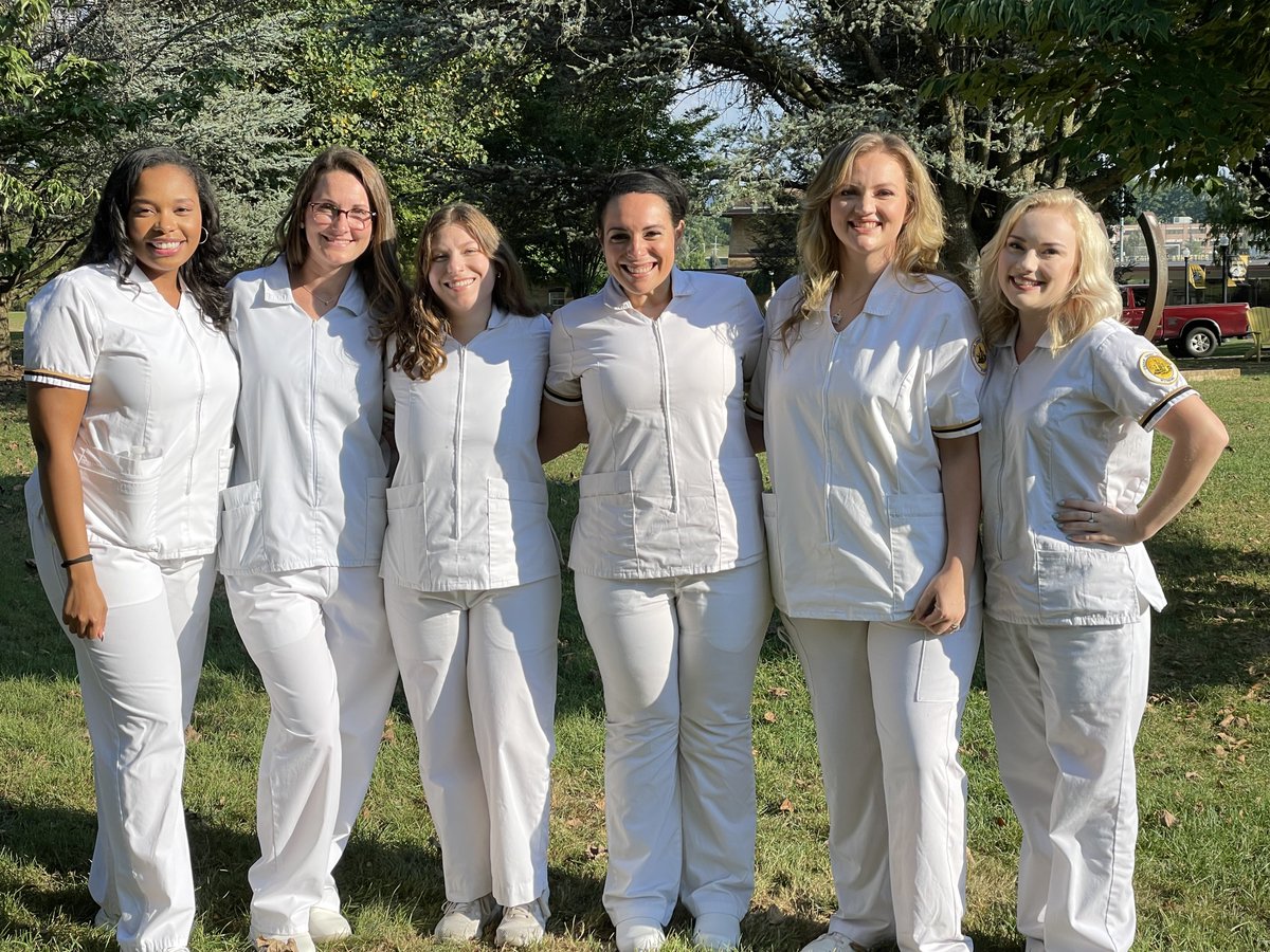 ccc_nursing's tweet photo. These seniors just graduated! Can you tell by their smiles? Ashley, Krissten, Veline, Deb, Caitlin, and Devon posed for one last clinical photo. Next up: NCLEX-RN!

#YouGotThis #CCCSON #ProfAxt #CedarCrestCollege https://t.co/LCnI27MIcU