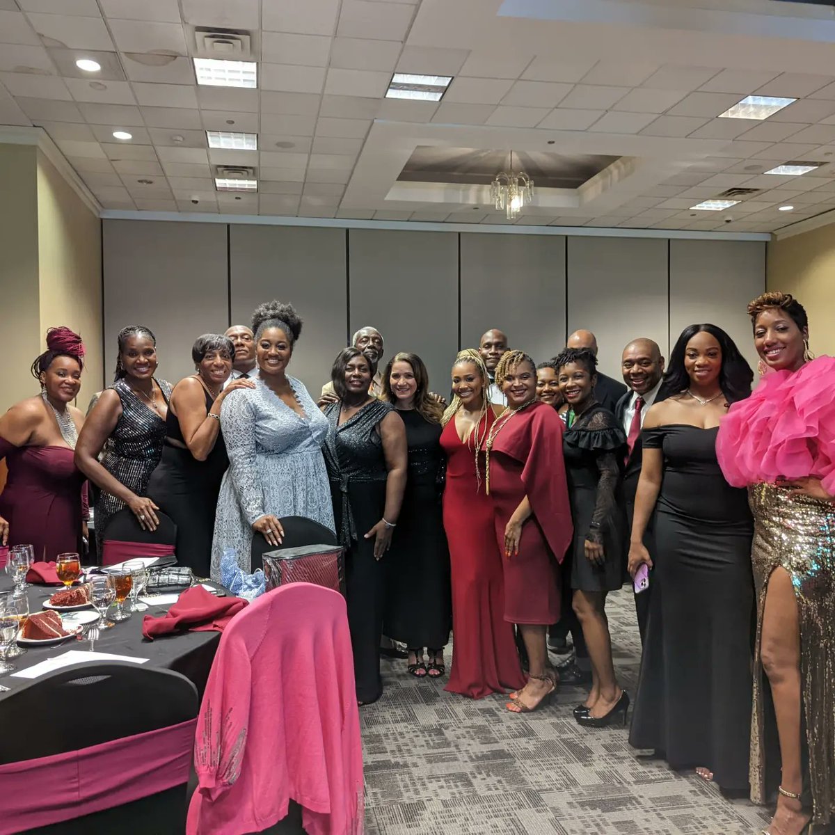Congratulations to our Maroon and Grey Chapter for hosting a great scholarship gala yesterday. The chapter is comprised of former athletes and supporters of the Athletic Department. Proceeds raised from the event will go to supporting TSU Athletics. 
#txsunaa #tsunaa #txsualumni