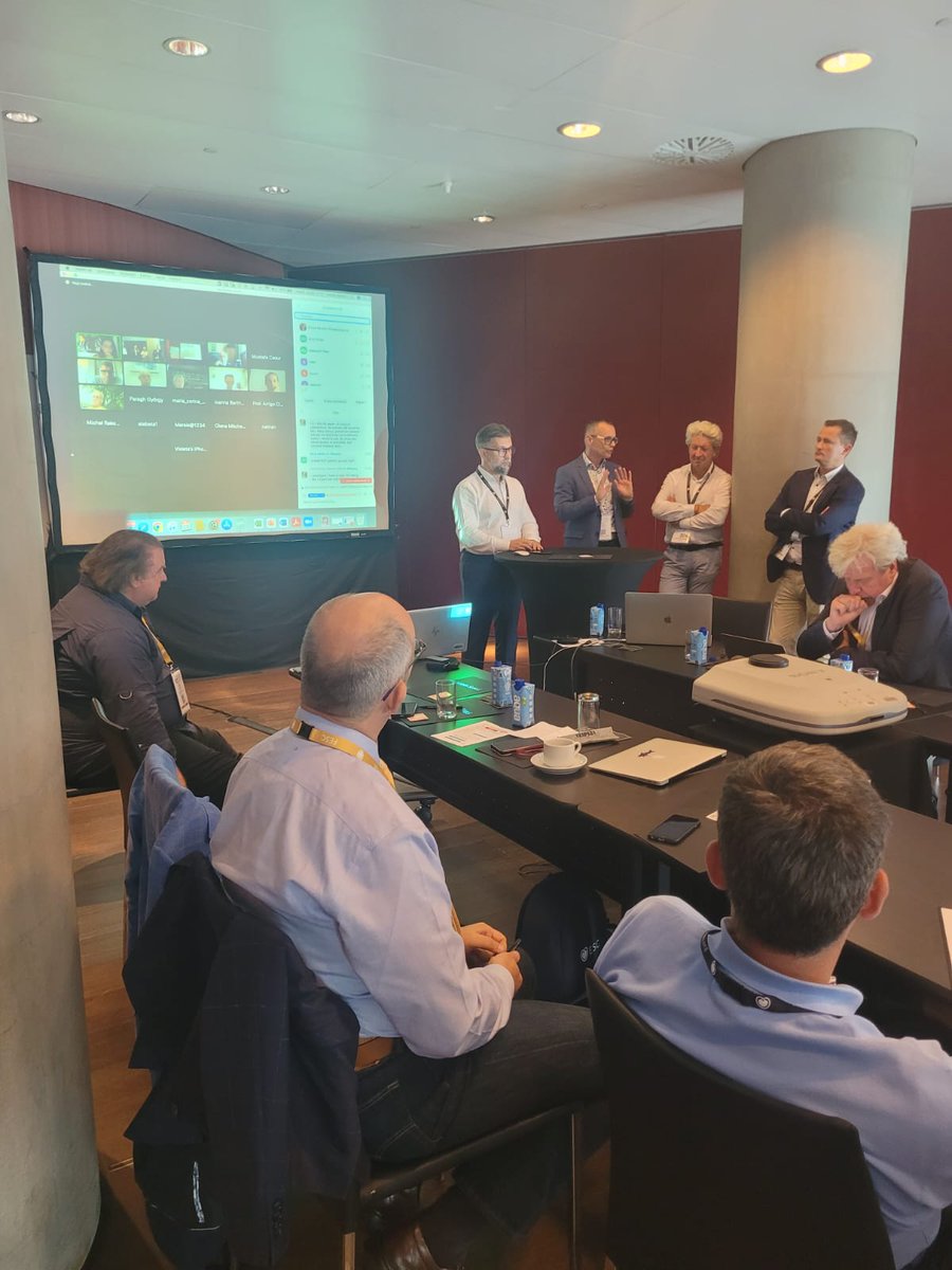 Maciej Banach tweet media