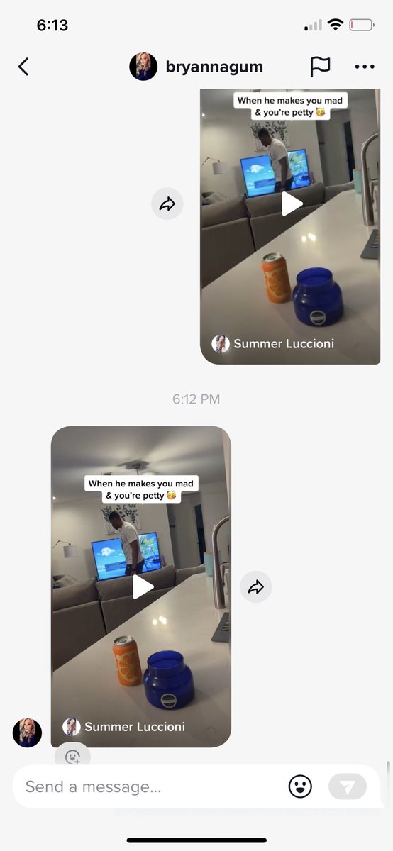 dareepaige's tweet photo. This is when you know your friend shady as hell https://t.co/pba5yUUJ5J