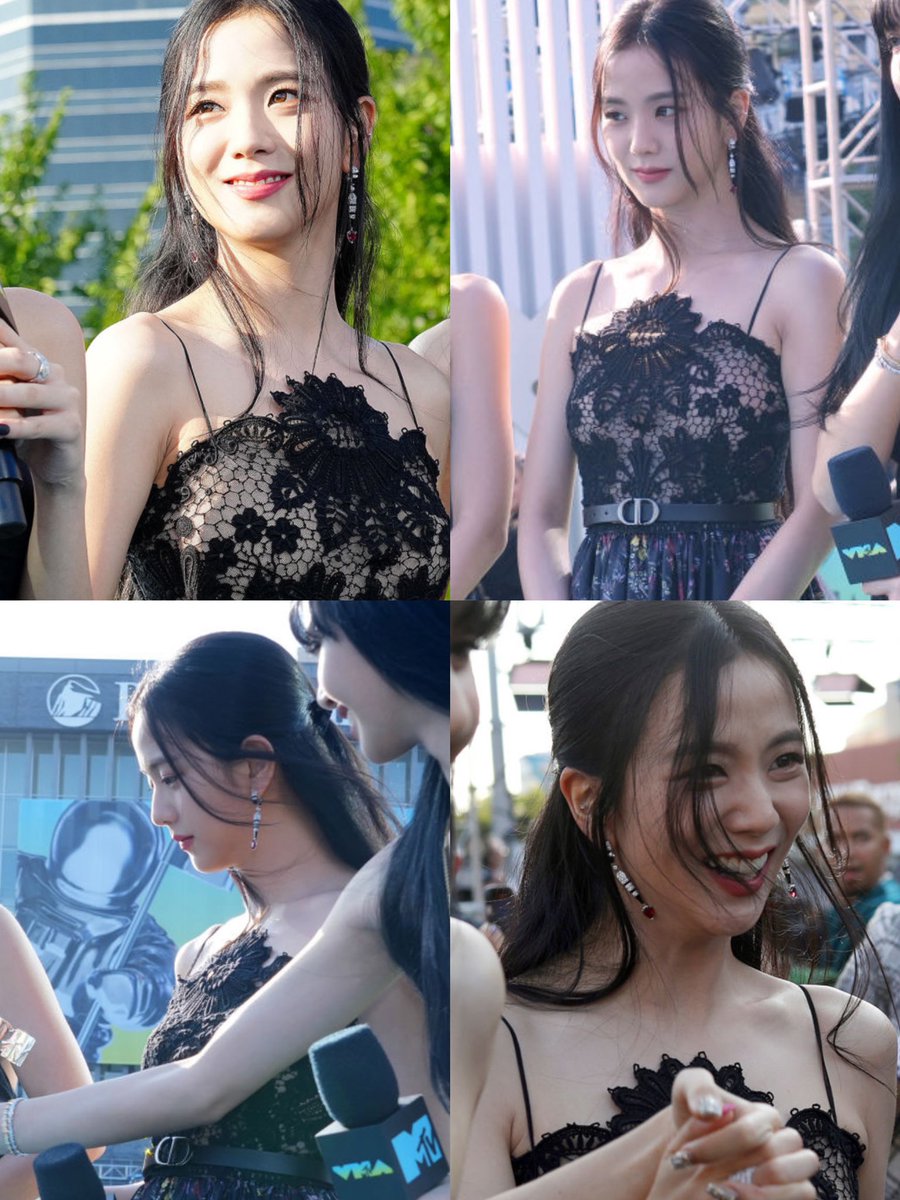 jichusworld's tweet photo. jisoo in real life https://t.co/fYICz0xKLE
