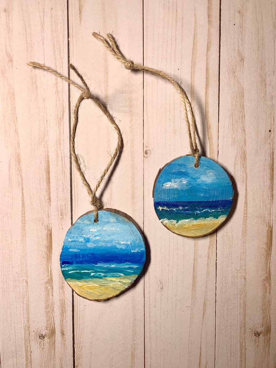sl196014_c's tweet photo. Excited to share the latest addition to my #etsy shop: Hilton head ornament, coastal painted wood slice ornament, Holiday tree decoration, ocean ornament, Christmas gift https://t.co/ZLqucKh2fv https://t.co/qGcHtVrErV